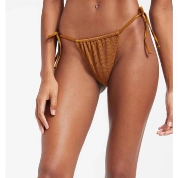 Good American Swim Textured Bikini Bottom with Side Ties - Picture 2 of 8